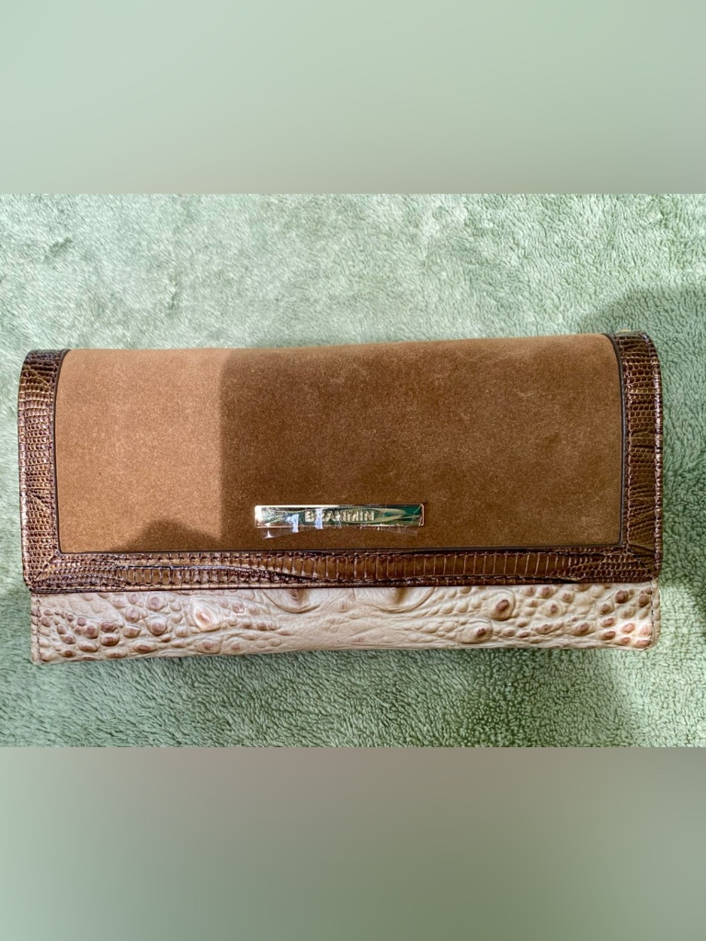 New Brahmin Taupe Leather Cordelia Wallet Ensemble Collection